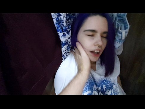 ❤️ Našel sem svojo sestro v omari in ji pomagal narediti ❤️ Super pornič na sl.hentaizm.ru